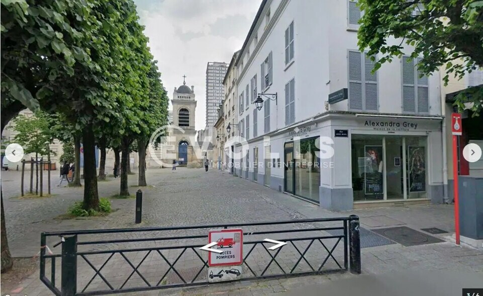 2 Place De L'Eglise, Choisy-le-Roi for lease - Building Photo - Image 1 of 1