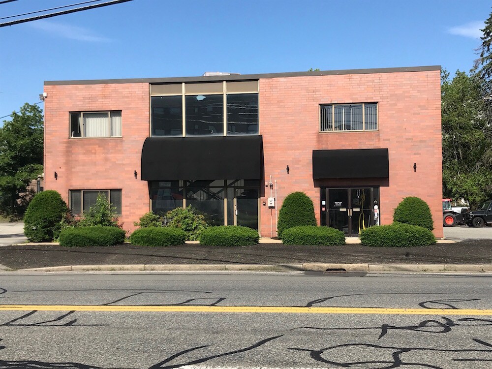 329331 Washington St, Woburn, MA 01801