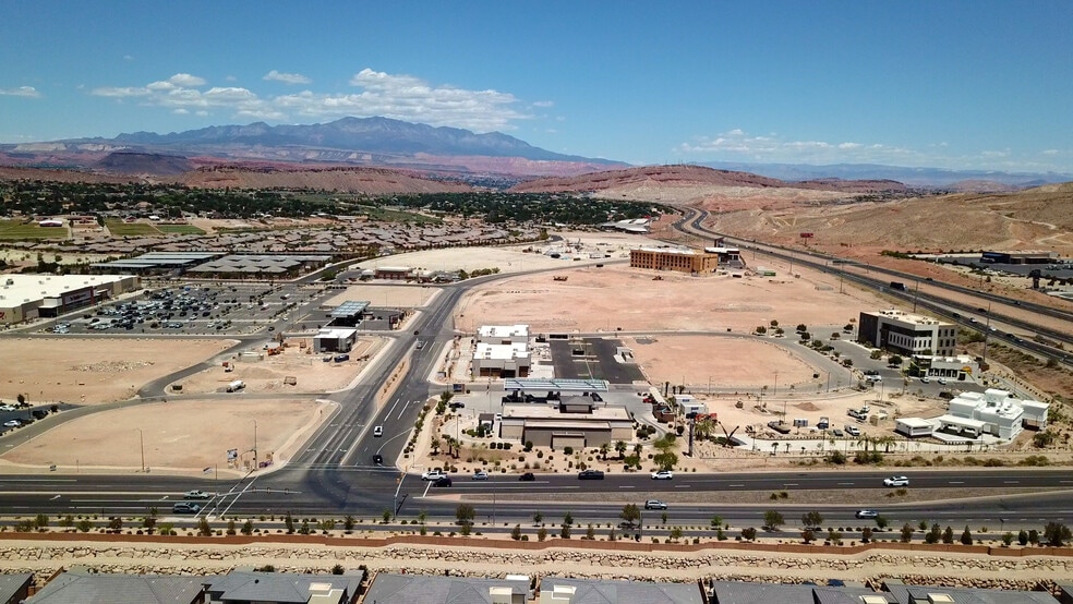 4617 Pioneer Rd, St George, UT for sale - Building Photo - Image 2 of 4