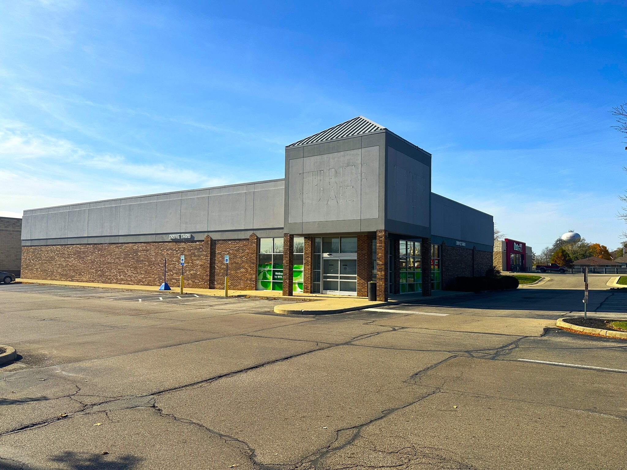 510-590 W Main St, New Lebanon, OH for lease Building Photo- Image 1 of 19