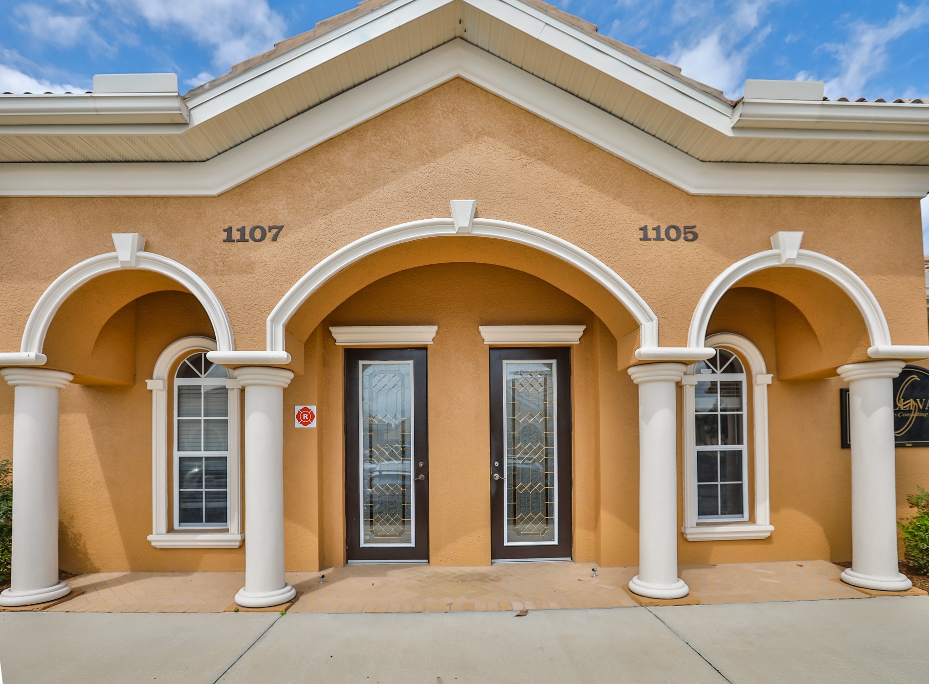 1105 Nikki View Dr, Brandon, FL for sale Building Photo- Image 1 of 1