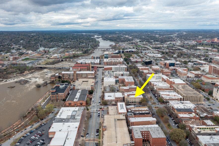 15 W 11th St, Columbus, GA for lease - Building Photo - Image 3 of 7