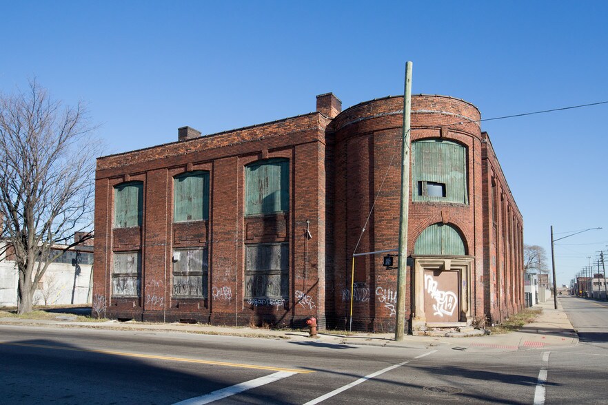 1401 E Milwaukee St, Detroit, MI, 48211 Warehouse Property For Sale
