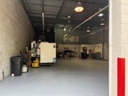 1537 LincolnAve-int2