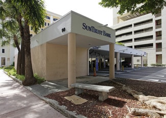 More details for 2501 Galiano St, Miami, FL - Retail for Lease