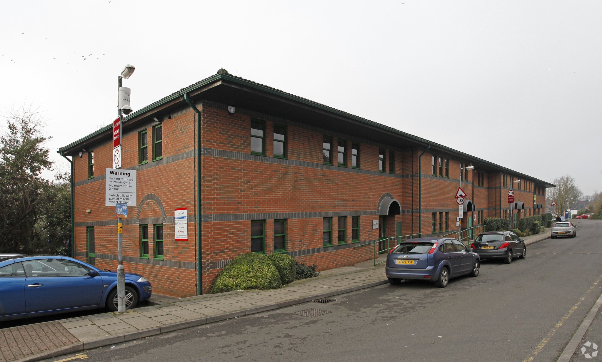 9 Shenley Hl, Radlett for sale Primary Photo- Image 1 of 1