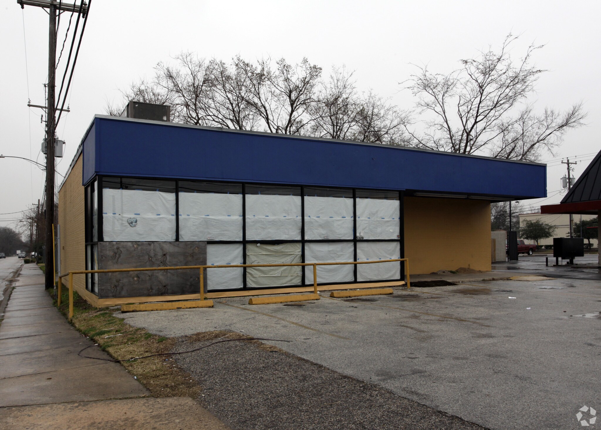 5320 Antoine Dr, Houston, TX for sale Primary Photo- Image 1 of 1