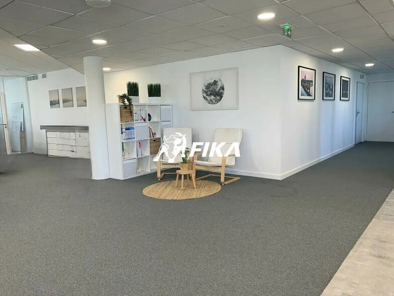 Office in Balma for lease - Building Photo - Image 3 of 8