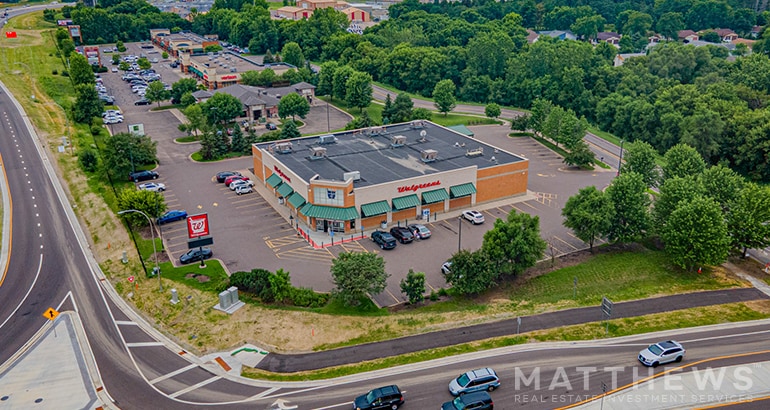 18267 Carson Cir NW, Elk River, MN for sale - Building Photo - Image 2 of 4