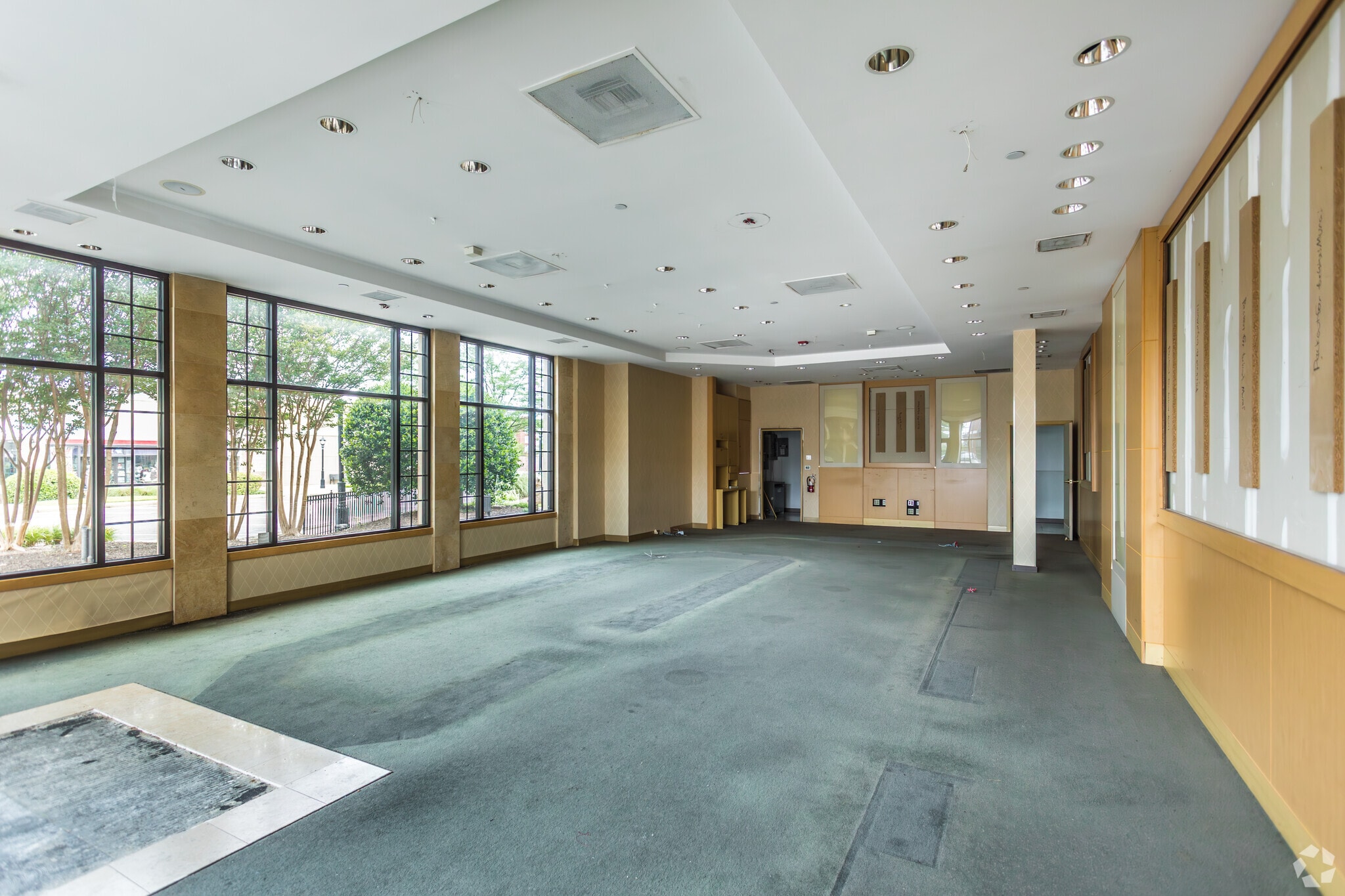 4674 Merchants Park Cir, Collierville, TN for lease Interior Photo- Image 1 of 1