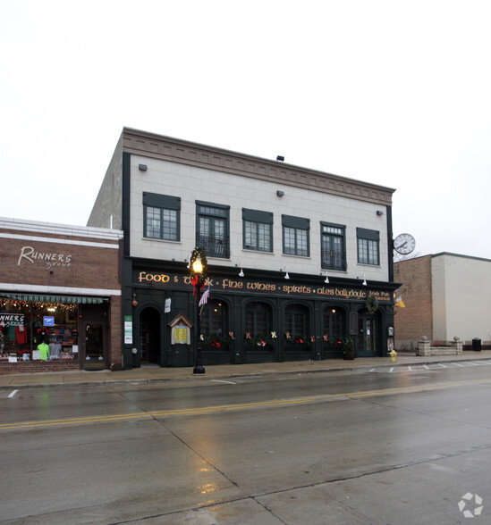 5157 Main St, Downers Grove, IL for lease - Building Photo - Image 3 of 15