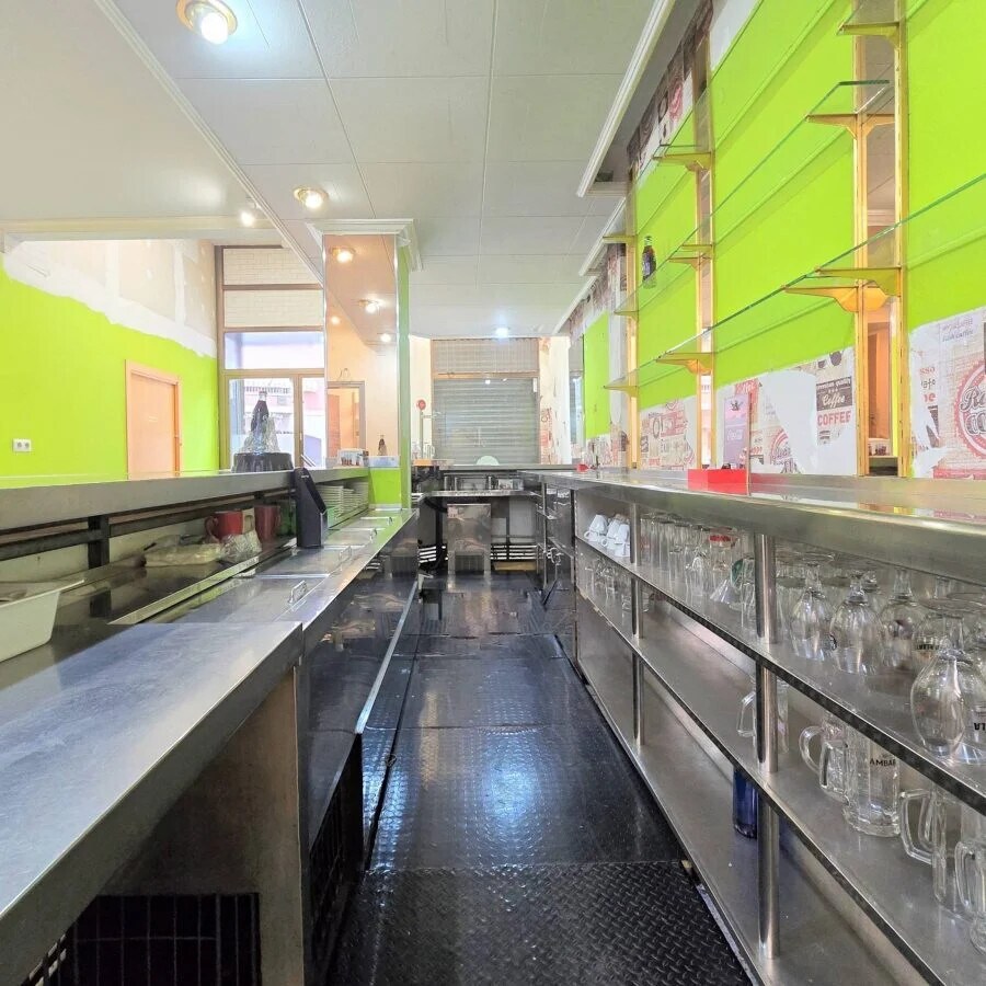 Reus, TAR 43204 -  -  - Interior Photo - Image 1 of 11