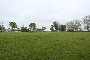 Lot 2 Central Rd, Hoffman Estates IL - Motel