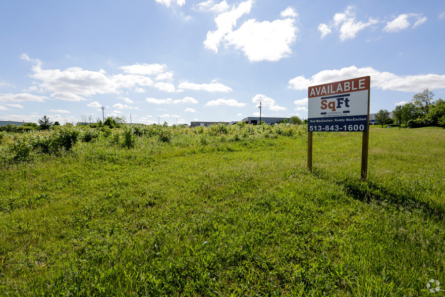 Thunderbird Ln, Fairfield, OH for sale - Building Photo - Image 2 of 4