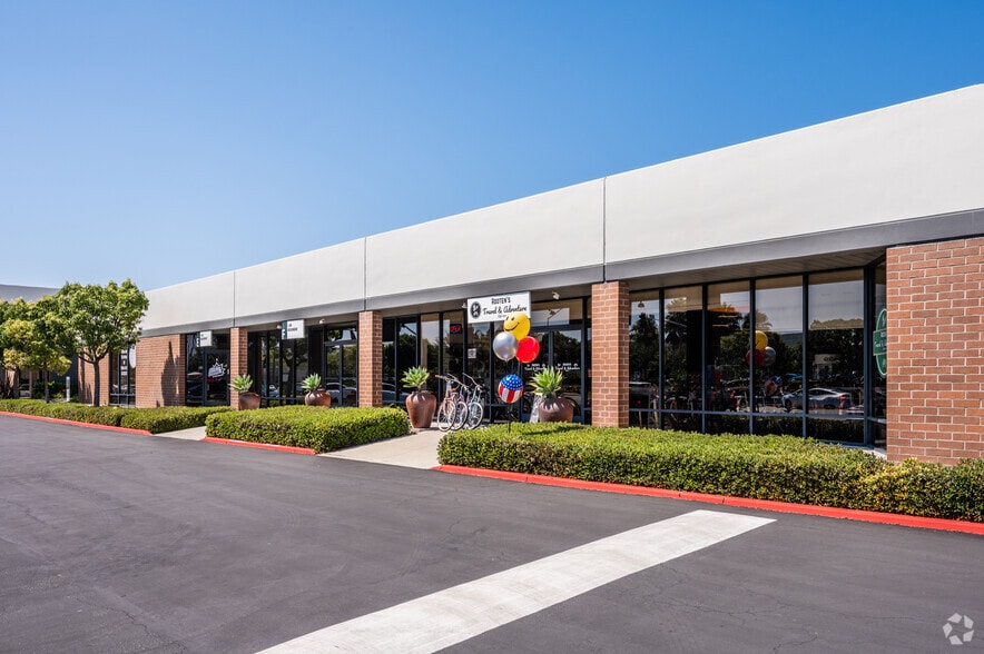 17775 Main St, Irvine, CA for lease - Primary Photo - Image 1 of 33