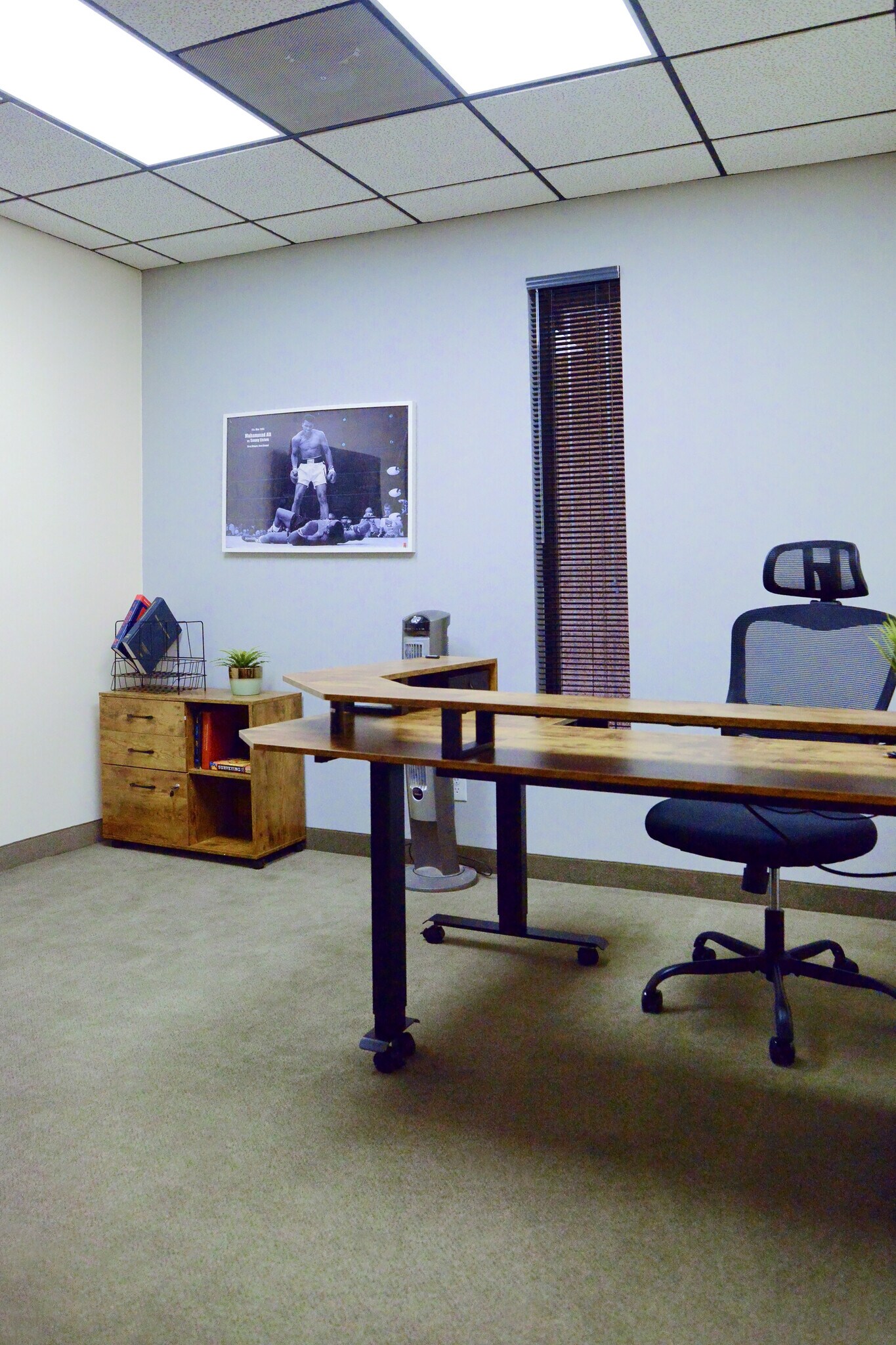 4645 S Lakeshore Dr, Tempe, AZ for sale Interior Photo- Image 1 of 1