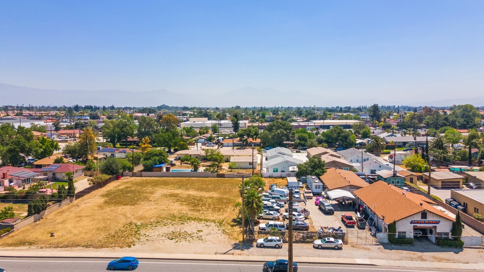 8265 Juniper Ave, Fontana, CA for sale - Aerial - Image 1 of 9
