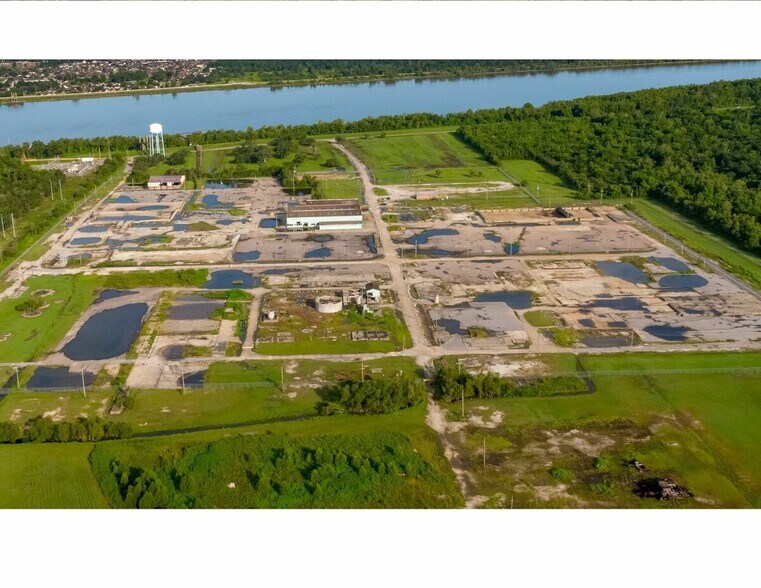 3607 English Turn Rd, Braithwaite, LA 70040 AMAX Metals Recovery Facility