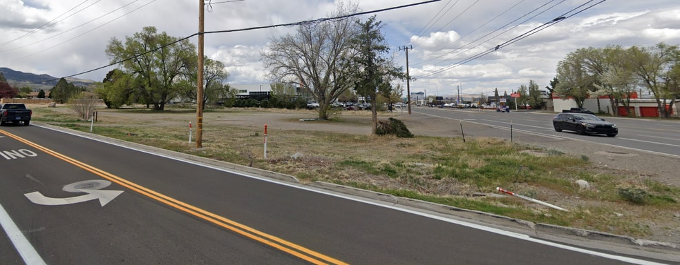 9495 S Virginia St, Reno, NV for lease - Building Photo - Image 3 of 3