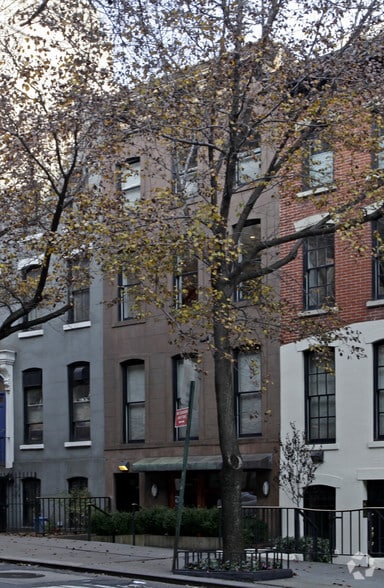 351 E 62nd St, New York, NY for sale - Primary Photo - Image 1 of 11