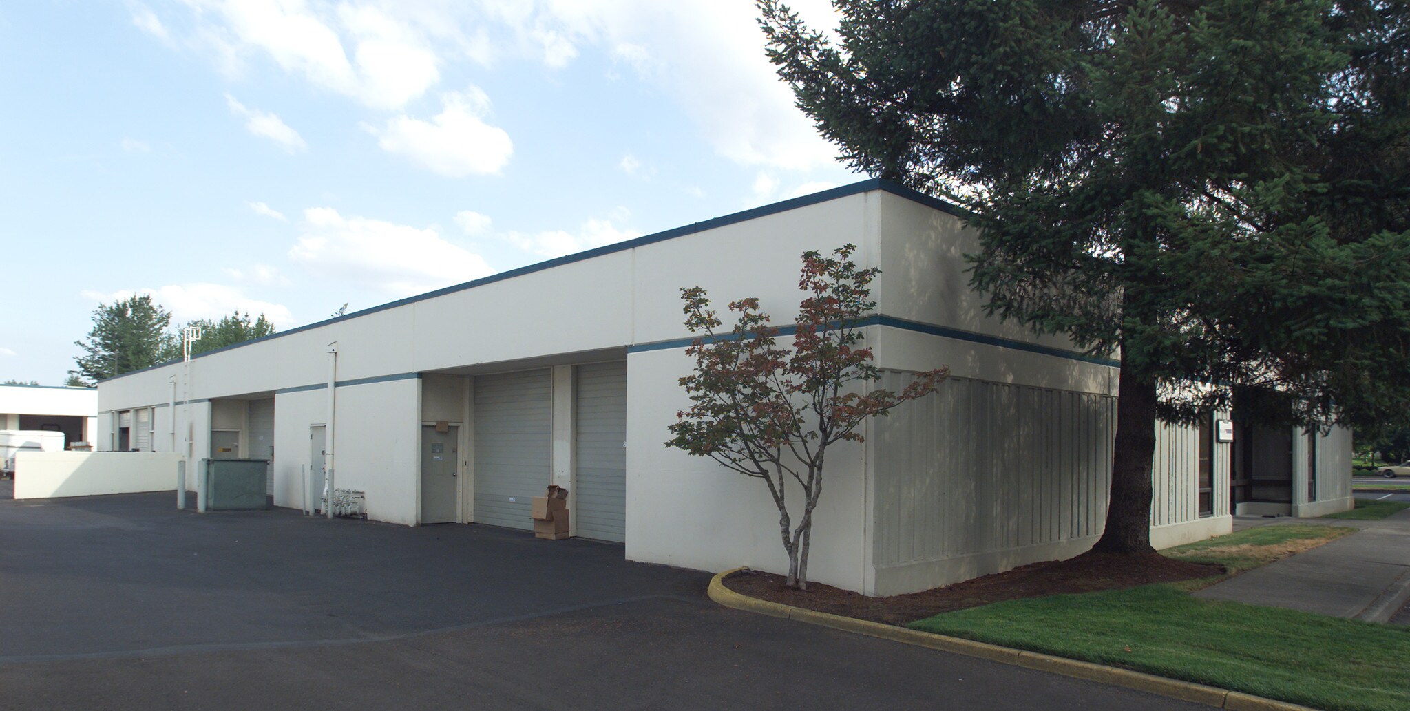 8269-8295 SW Cirrus Dr, Beaverton, OR for sale Building Photo- Image 1 of 1