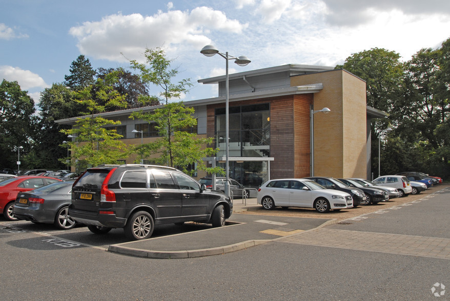 200 Old Chapel Way, Norwich for sale - Primary Photo - Image 1 of 1