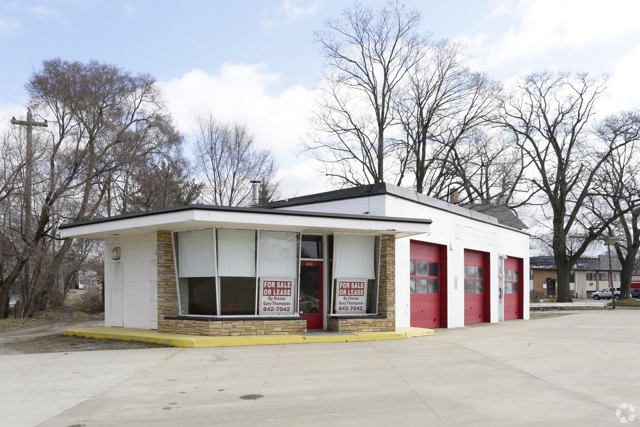200 N Beacon Blvd, Grand Haven, MI for sale Primary Photo- Image 1 of 1