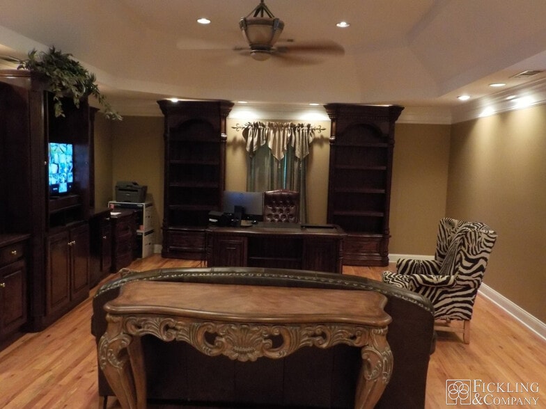 2357 Pio Nono Ave, Macon-Bibb, GA for sale - Interior Photo - Image 3 of 16