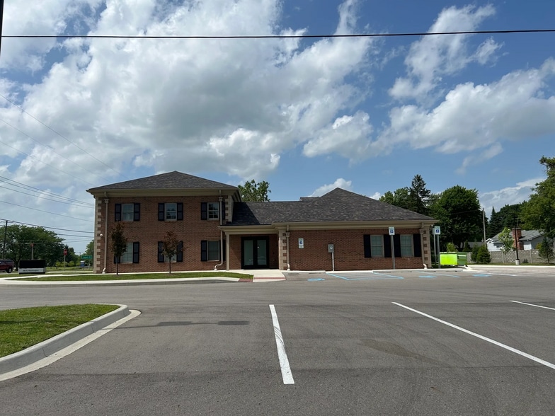 280 Lapeer Rd, Oxford, MI for sale - Building Photo - Image 2 of 14