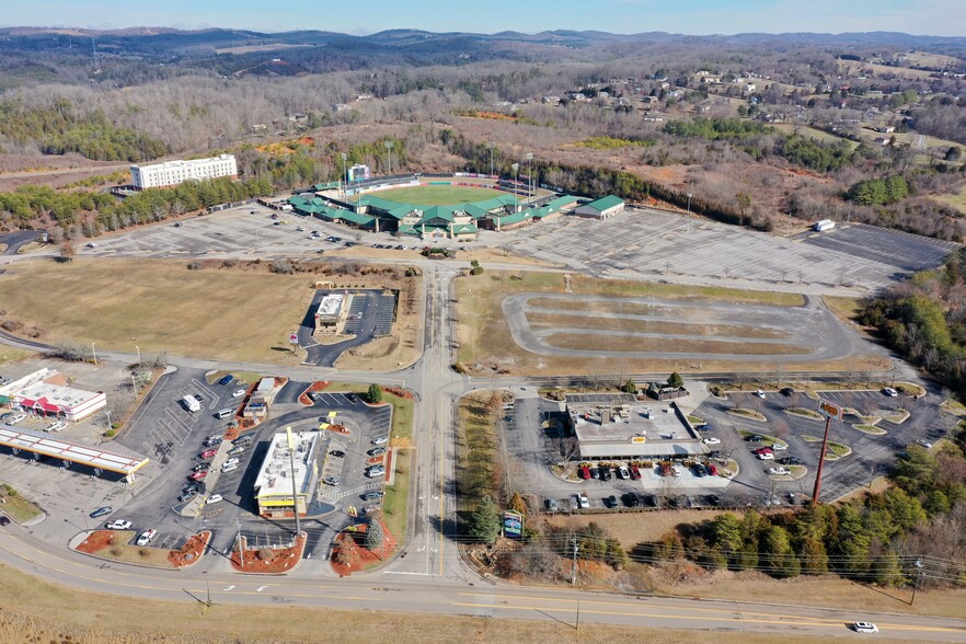 155 Stadium Dr, Kodak, TN for sale - Aerial - Image 3 of 5