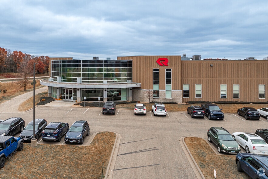 5240 257th St, Wyoming, MN for sale - Primary Photo - Image 1 of 1