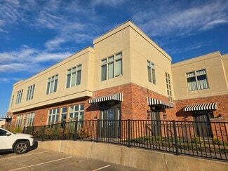 More details for 4927-4947 Utica Ridge Rd, Davenport, IA - Office for Sale