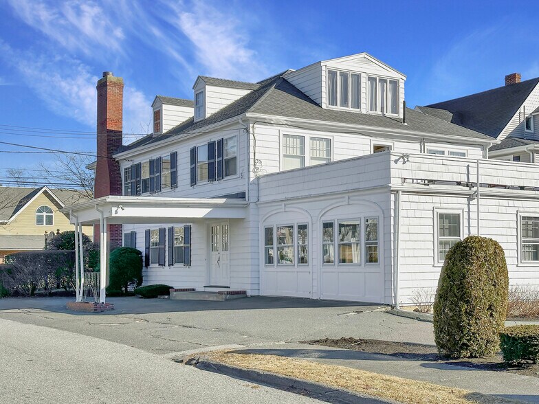 325 Central St, Saugus, MA 01906 325central Street