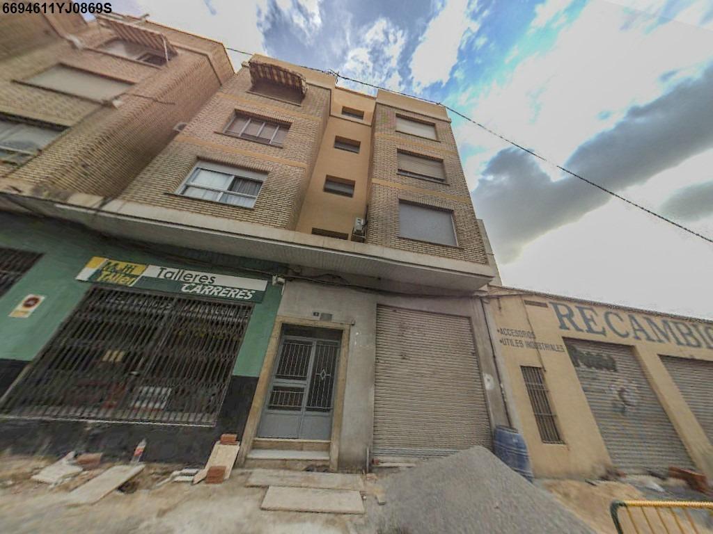 Retail in Llíria for lease Building Photo- Image 1 of 2