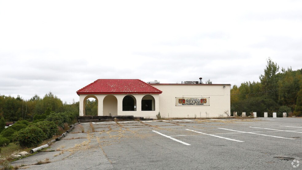 664 State Route 111, Hampstead, NH for sale - Primary Photo - Image 1 of 1