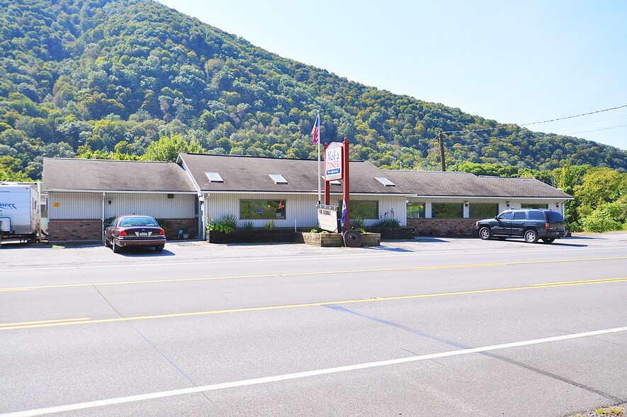 11740 William Penn Hwy, Huntingdon, PA for sale - Building Photo - Image 3 of 27