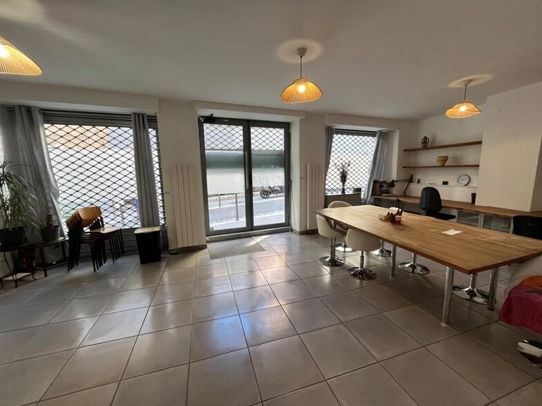 3 Rue De L'Abbe Rozier, Lyon for lease - Interior Photo - Image 3 of 8