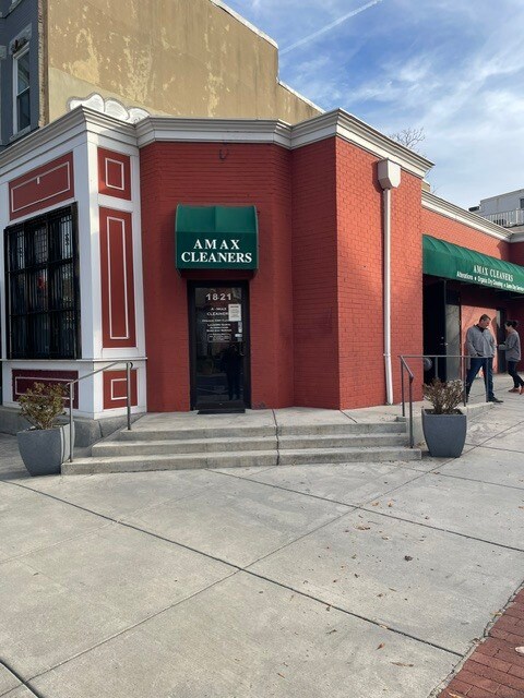 1821 1st St NW, Washington, DC for lease Building Photo- Image 1 of 2