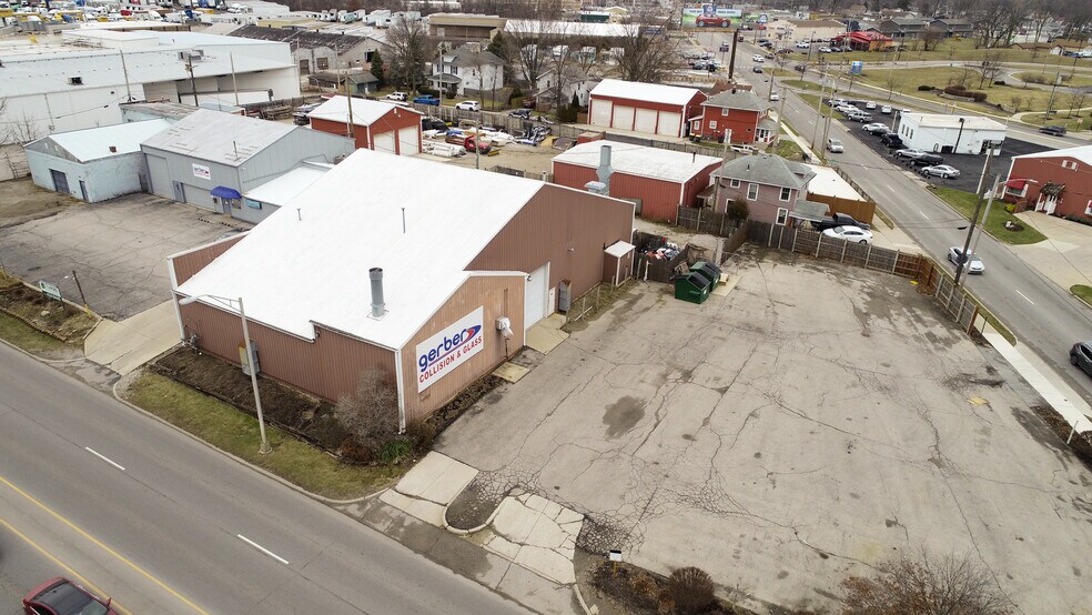 3324 Lima Rd Fort Wayne, IN for Sale