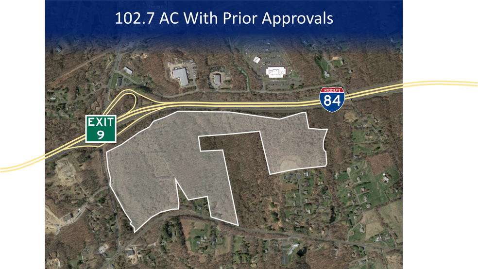 10 Hawleyville Rd, Newtown, CT for sale - Building Photo - Image 1 of 4