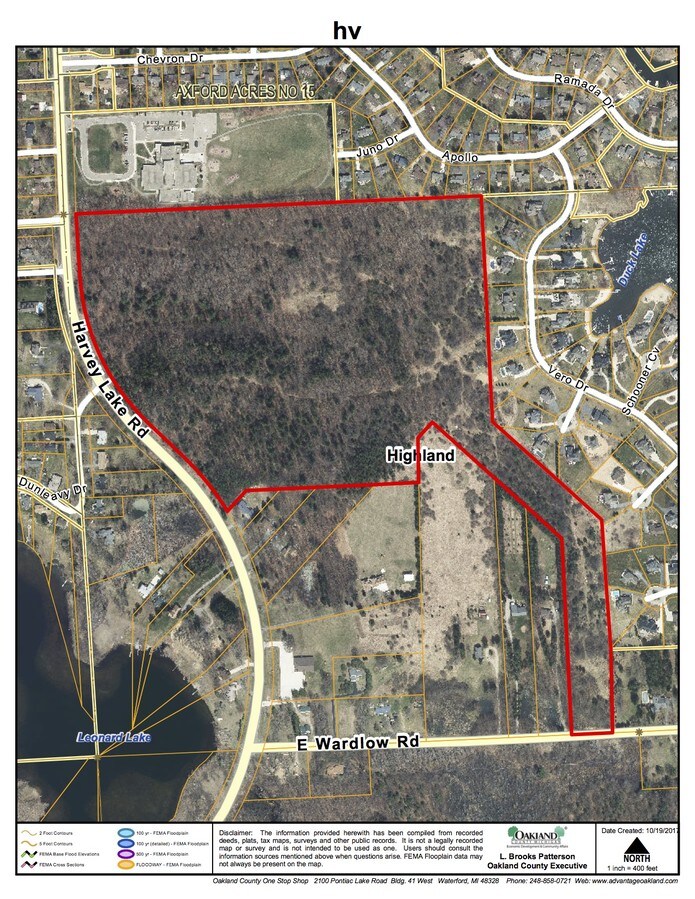 26003198 Harvey Lake Rd, Highland, MI 48356