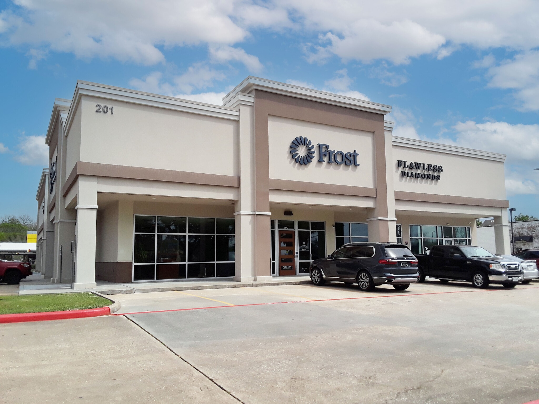 201 S FM 270, League City, TX for lease Primary Photo- Image 1 of 25