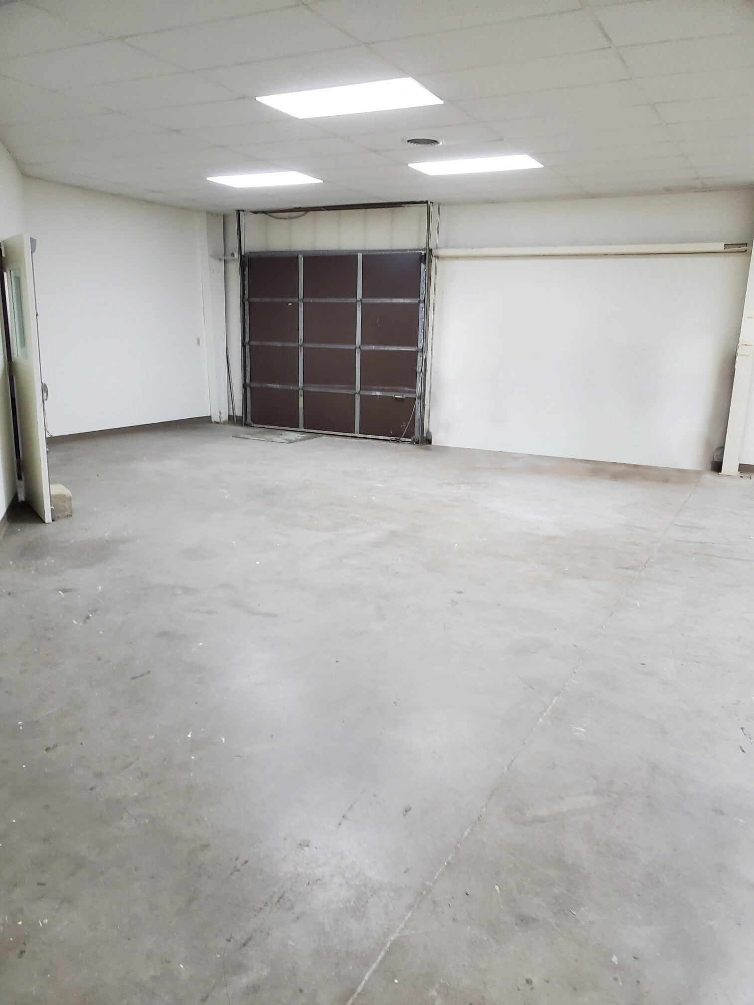 2820-2830 Mitchell Ave, Allentown, PA for lease Interior Photo- Image 1 of 1