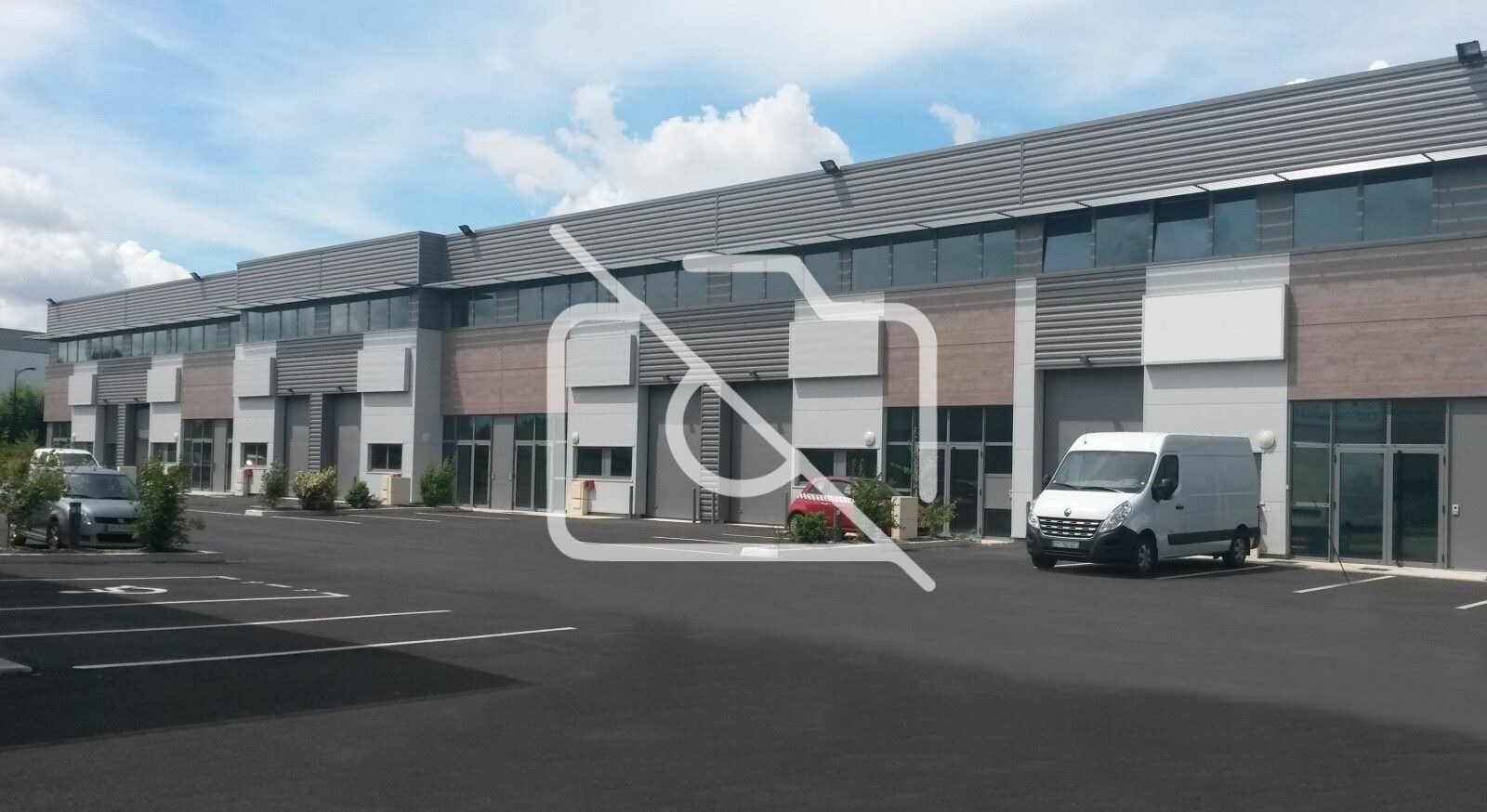 in Tigery for sale Primary Photo- Image 1 of 1