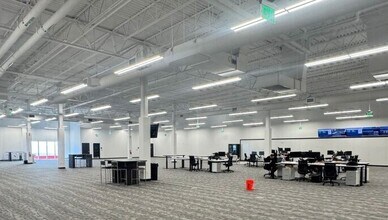 3205 S Frontage Rd, Plant City, FL for lease Interior Photo- Image 2 of 2