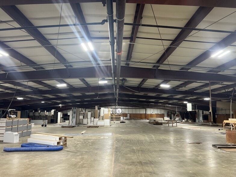 1440 N Fifth St, Madison, GA for lease - Building Photo - Image 3 of 19