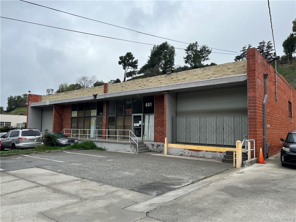 605-605 Monterey Pass Rd, Monterey Park, CA for lease Interior Photo- Image 1 of 3