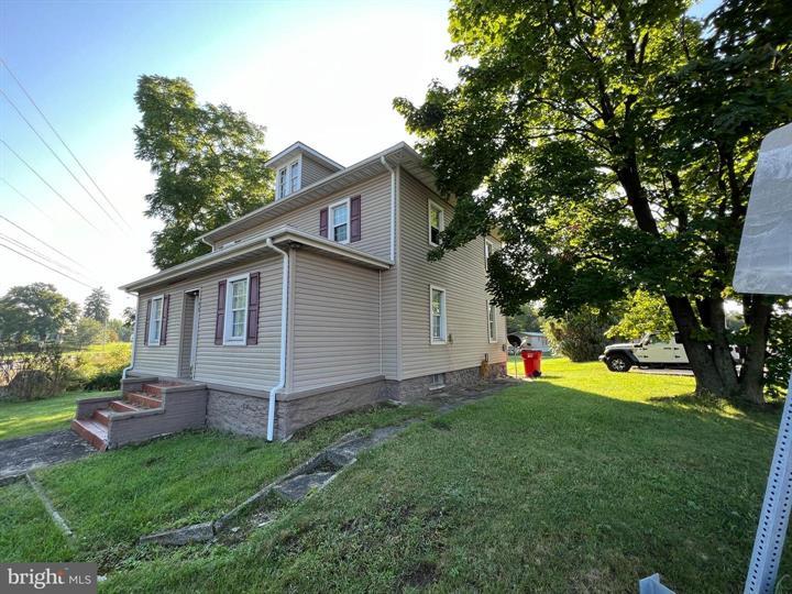 100 Walnut Bottom Rd portfolio of 3 properties for sale on LoopNet.com Primary Photo- Image 1 of 2