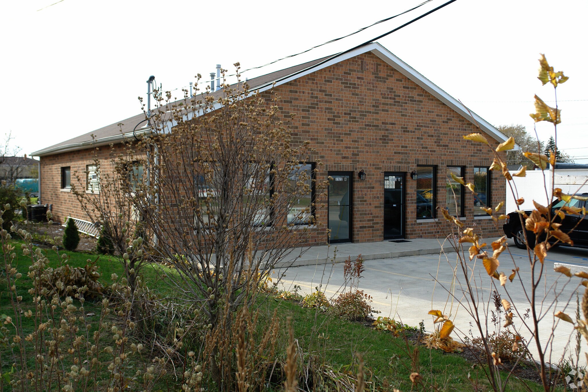 1522 E 300th St, Wickliffe, OH for sale Primary Photo- Image 1 of 1