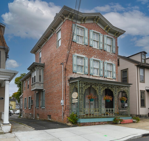 71 Cooper St, Woodbury, NJ for sale - Building Photo - Image 2 of 26